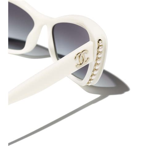 chanel sunglasses with white trim